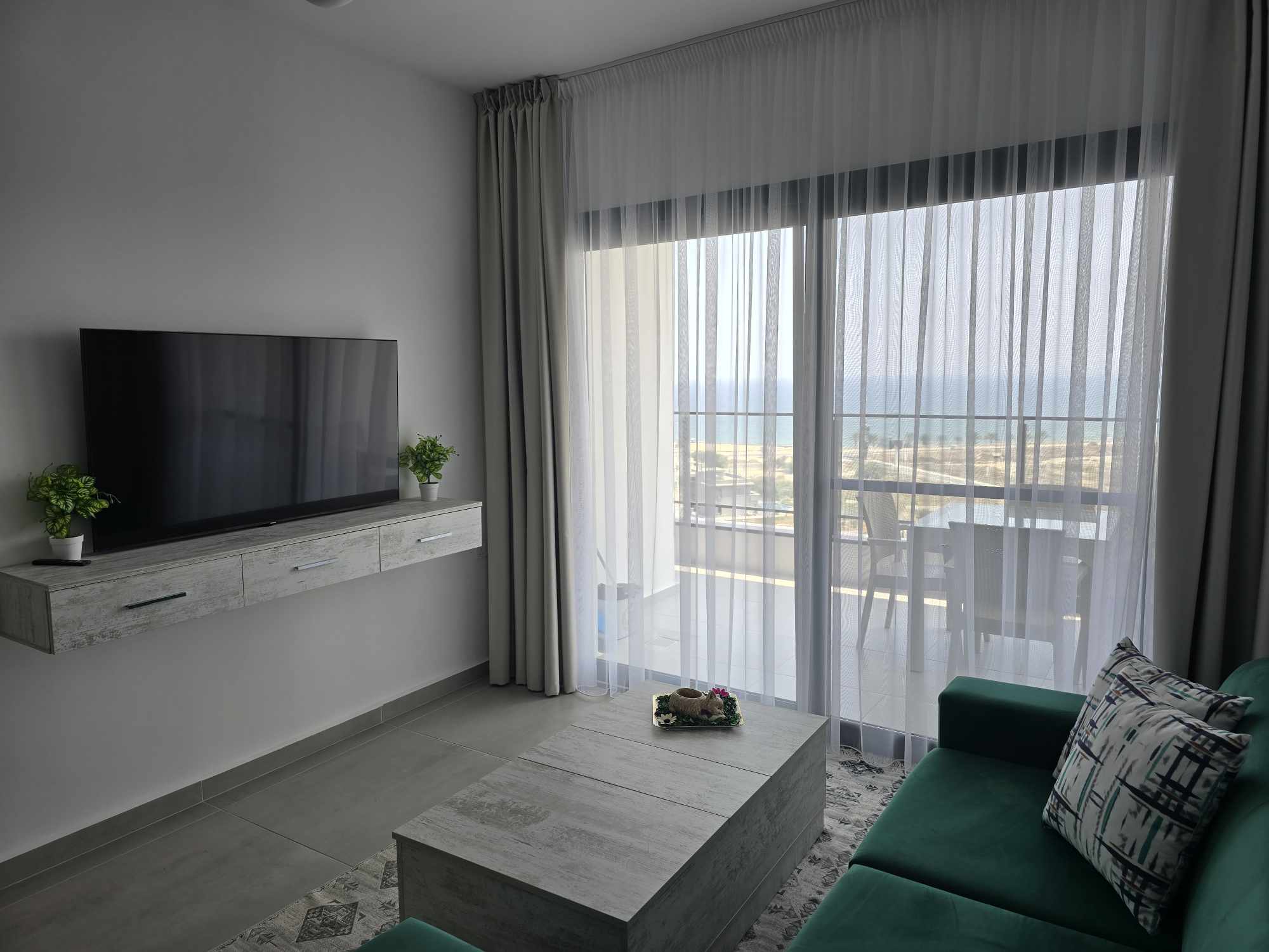 Pompeius 1-Bedroom Sea View Apartment in Caesar Resort