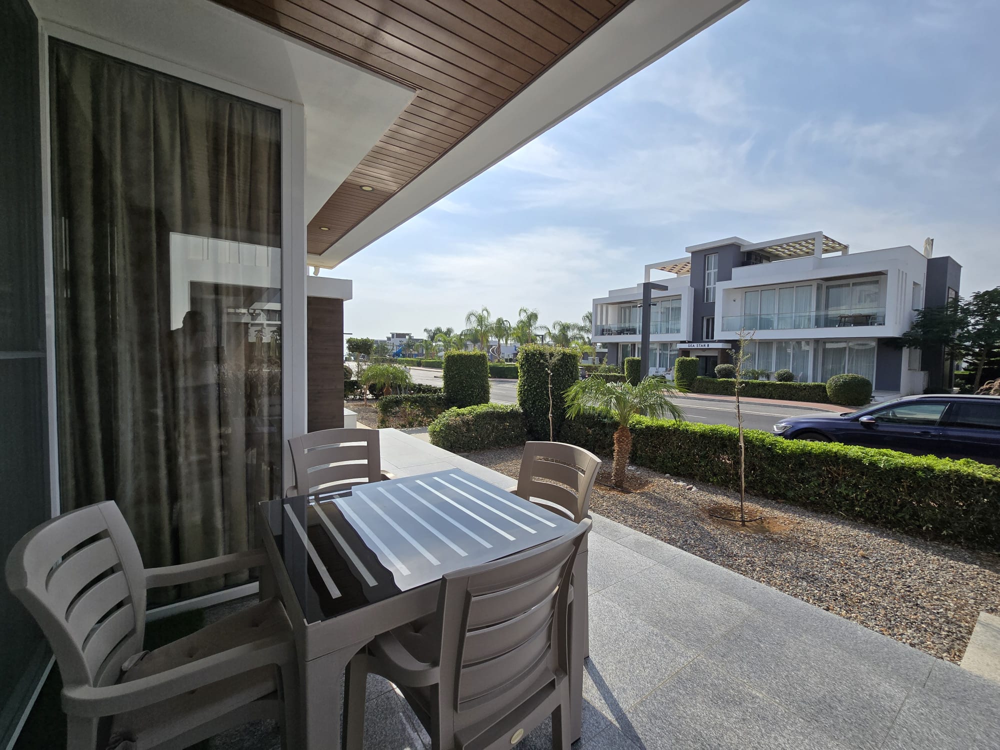 Luxury Two-Bedroom Four Seasons Boğaz Apartment with Private Garden