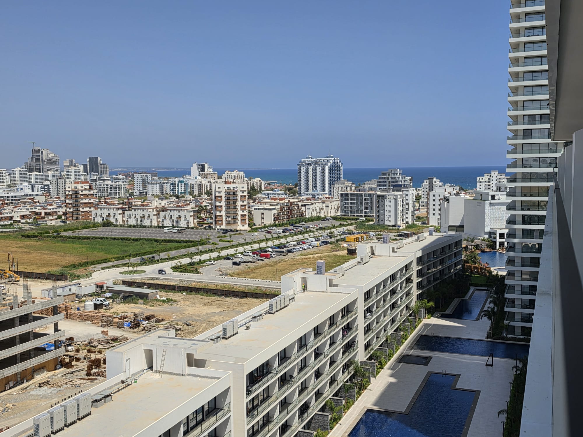 Block C - Grand Sapphire Resort Luxury Two Bedroom Apartment With Sea View