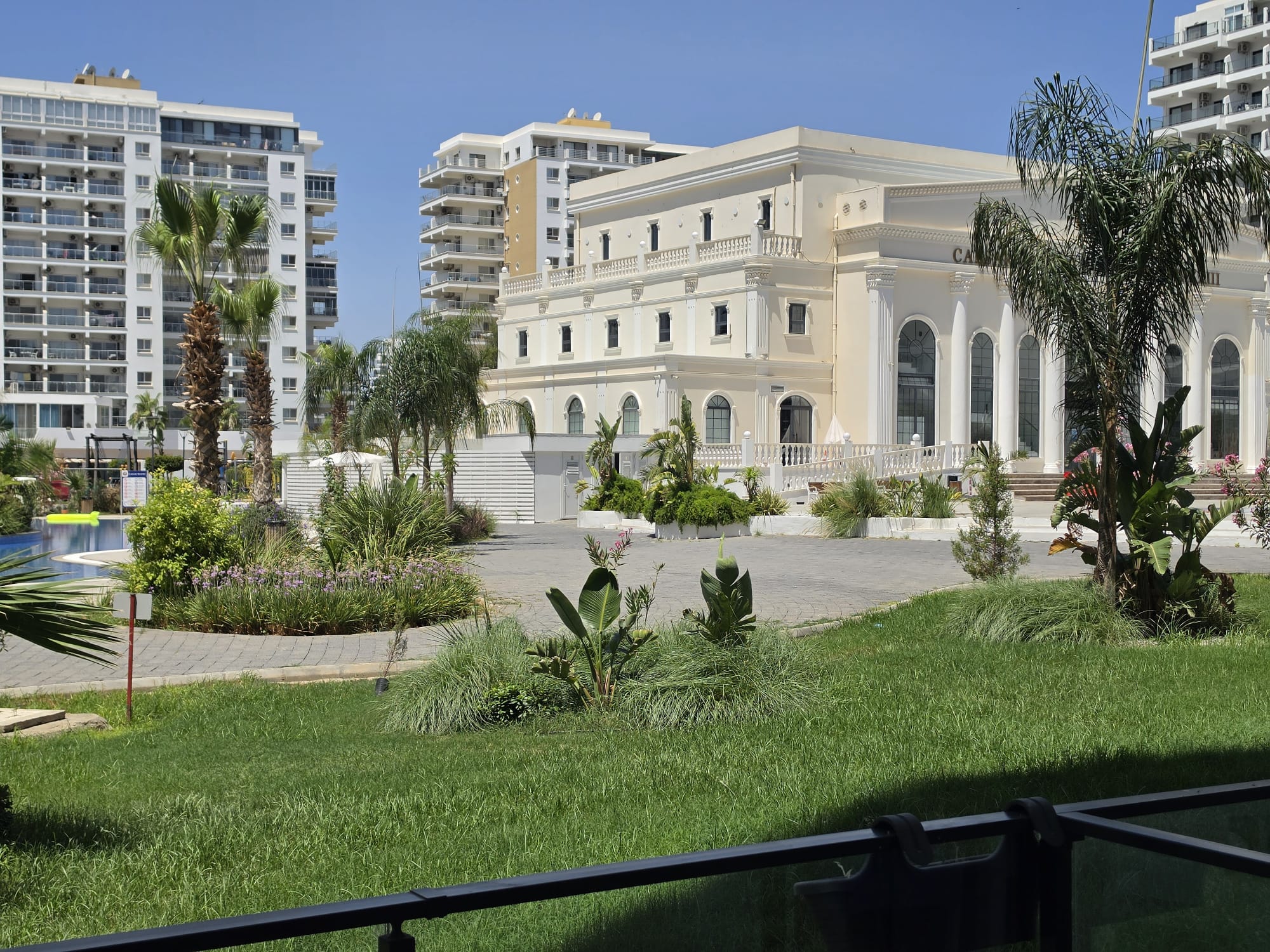 Neuron Two-Bedroom Apartment at Caesar Resort